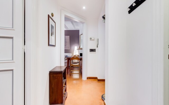 Apartment in Campo de Fiori with Netflix