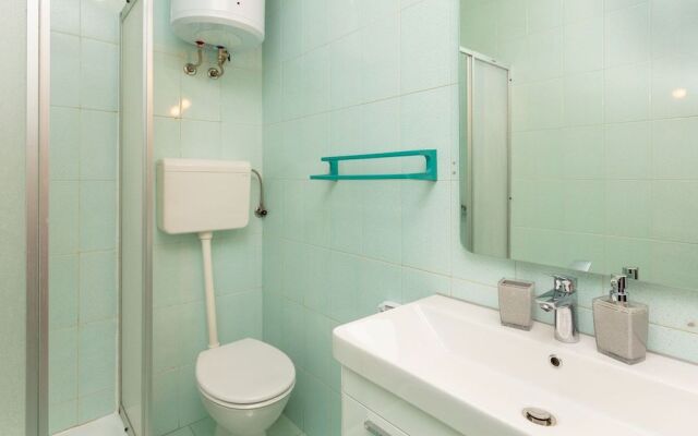 Sky Breeze Apartment