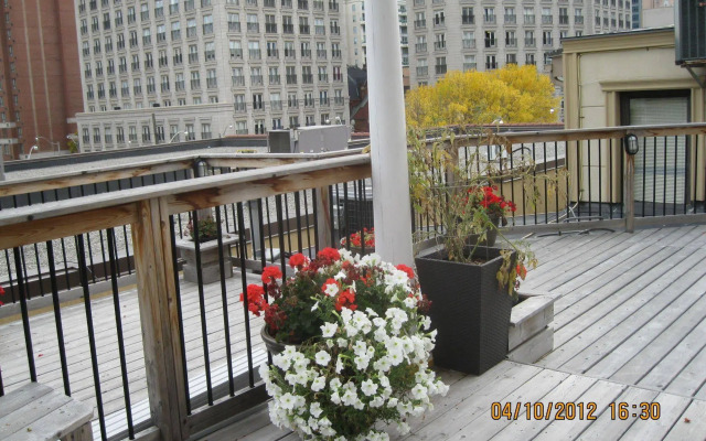St Lawrence Residences And Suites