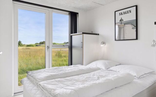 "Fader" - 950m from the sea in NW Jutland