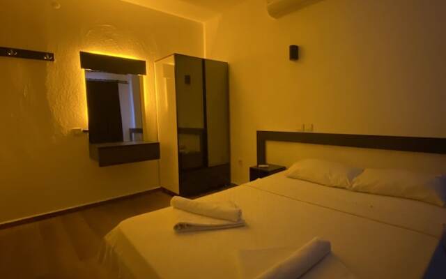 Kemancı Suites & Restaurant & Beach