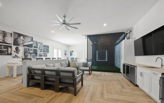 Maritime Manor in Siesta Key