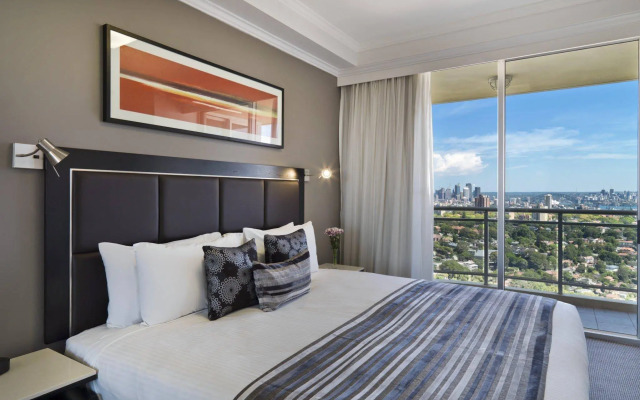 Meriton Suites Bondi Junction