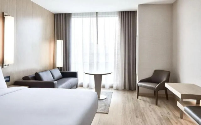 AC Hotel by Marriott Phoenix Downtown