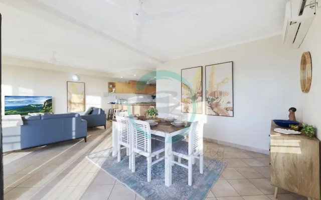 Nightcliff Foreshore Seaview Pool Workspace
