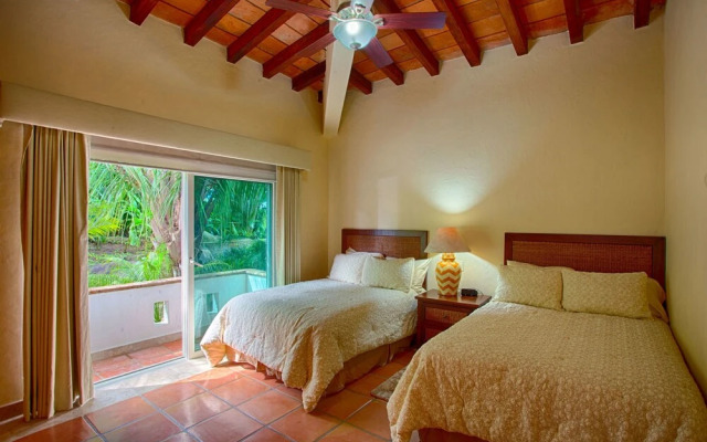 Ventanas al Mar 4 BR by Casago