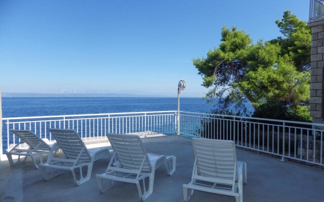 Beautiful Home in Prigradica With Wifi and 7 Bedrooms