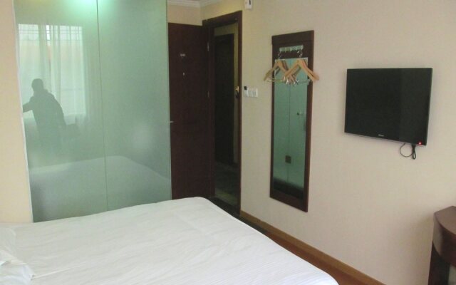 GreenTree Inn Hefei Railway Station Shell Hotel
