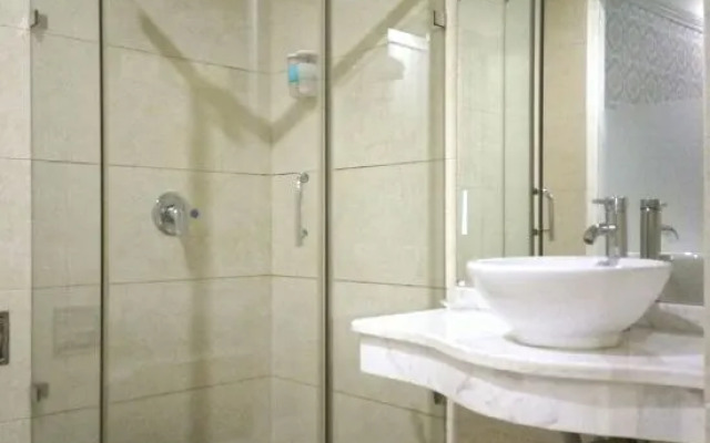Wangchao Business Hotel