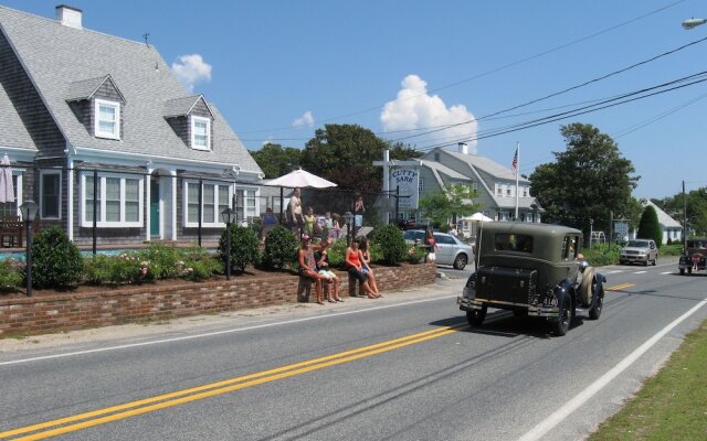 Cutty Sark Motor Lodge