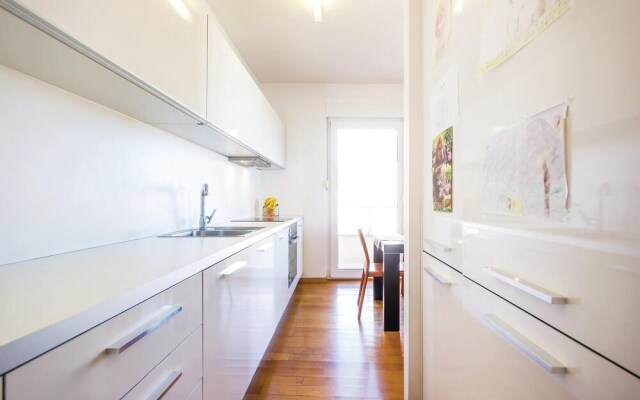 Beautiful Home in Volosko With Wifi and 2 Bedrooms