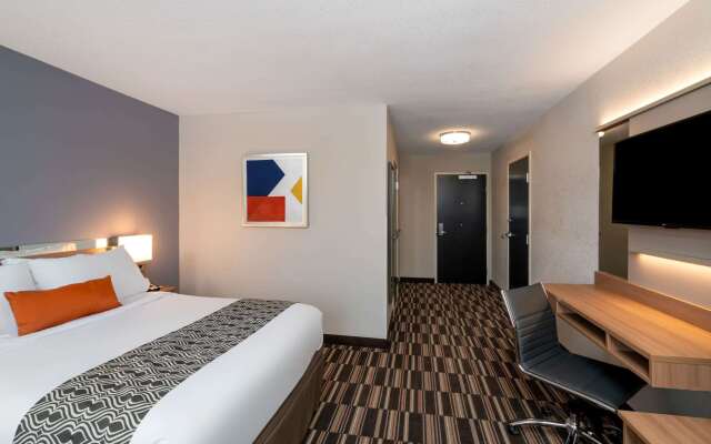 Microtel Inn & Suites by Wyndham Carlisle