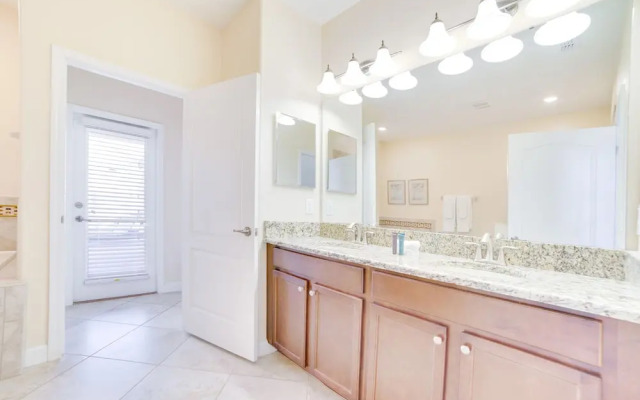 1450 Rolling Fairway Drive