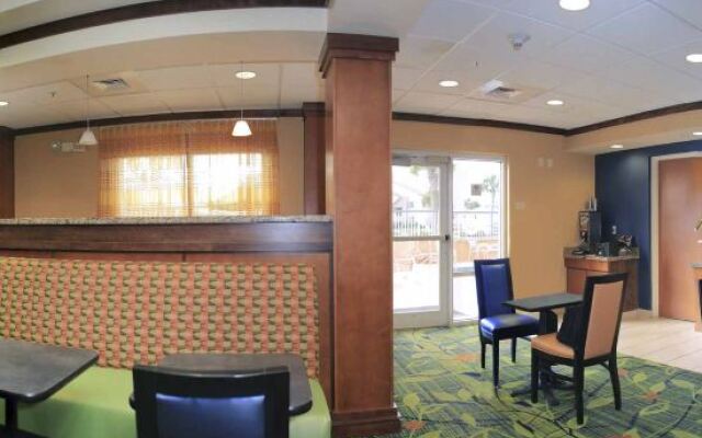 Fairfield Inn & Suites Jacksonville Beach