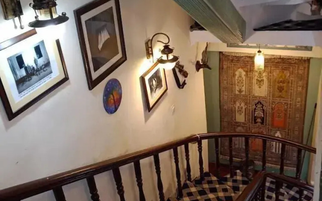 Heritage Rose Inn