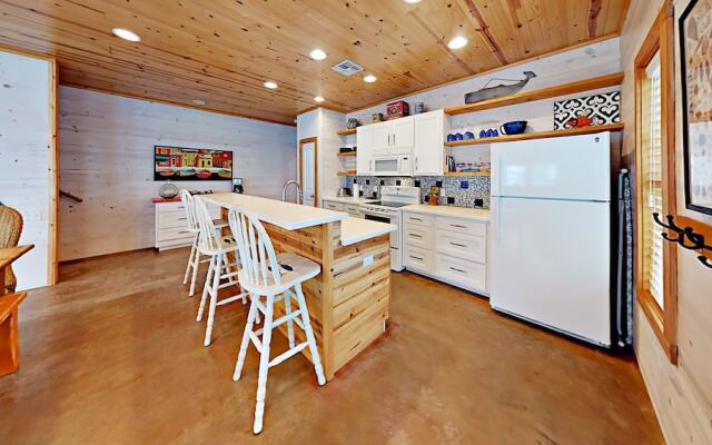 Station Street - 4 Br Townhouse