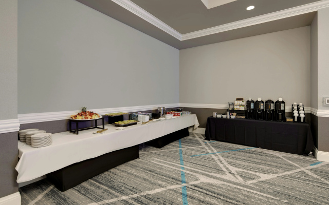 Embassy Suites by Hilton San Rafael at Marin Center