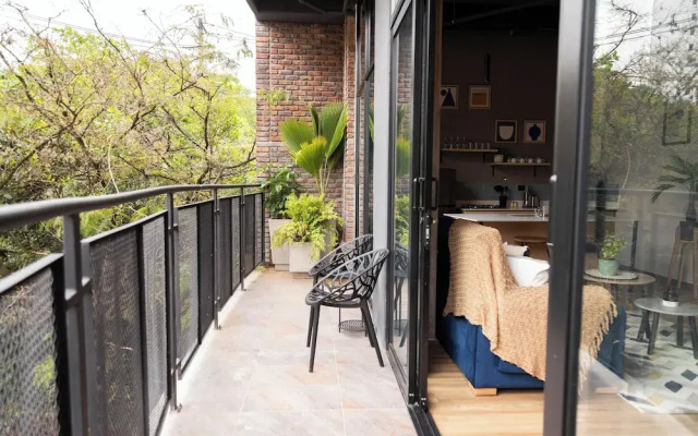 Royal Living Poblado