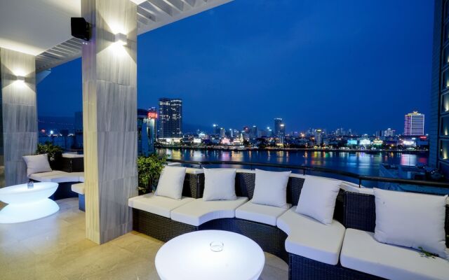 Satya Da Nang Hotel Han Market