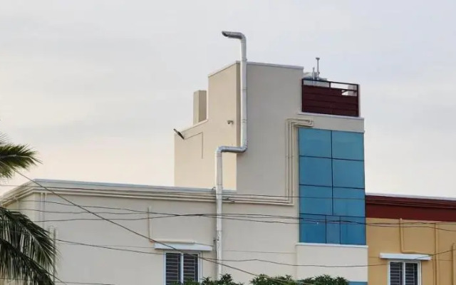 Hotel NJ RESIDENCY NEAR DLF IT PARK, RMZ SOFTWARE PARK, L&T ECC, CHENNAI TRADE CENTRE & MIOT