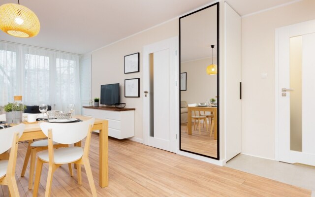 Apartment Warsaw Krolewska by Renters