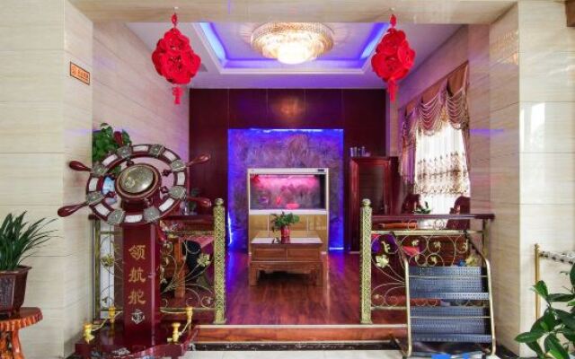 Fenglin Hotel