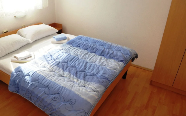 Family guesthouse in forest Ana & Stjepan Nikolic