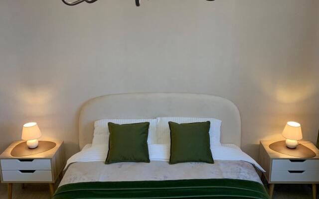 Апартаменты  на ул. Григория Булгакова, д. 8, корп. 1