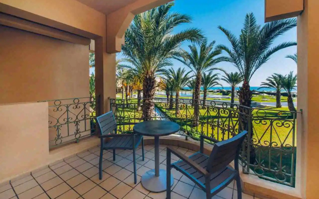 Iberostar Waves Averroes