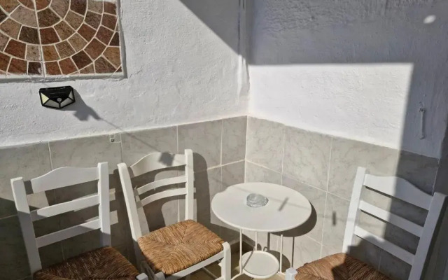 Katerina Yalos Guest House