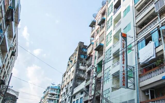 The Lodge Yangon Poshtel - Hostel
