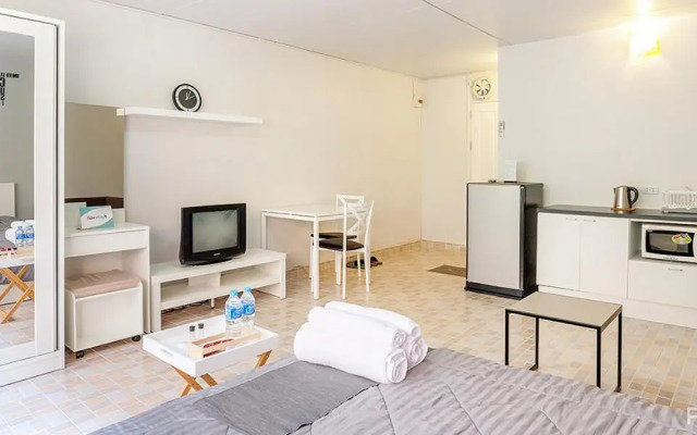 Popular Condo C5 IMPACT