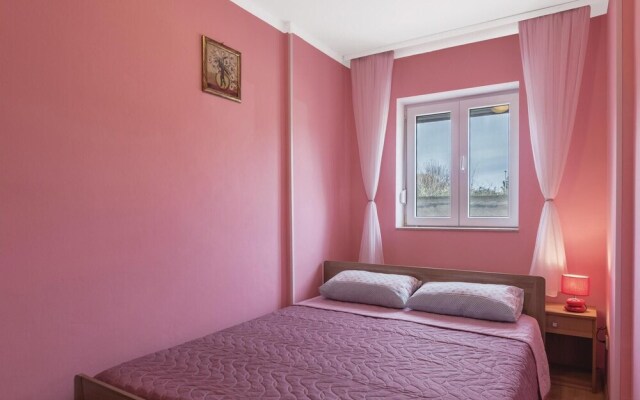 Stunning Home in Liznjan With Wifi and 1 Bedrooms