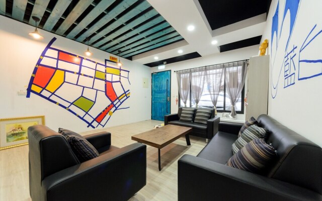 Lan Bai Tou - Train Station B&B