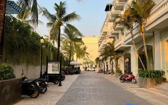 The Happy Marina Hotel - Sunset & Ocean View