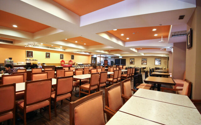 Orange Hotel Park-Taichung