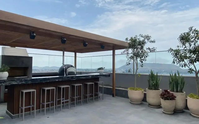 w Superb Loft w Balcony in Barranco