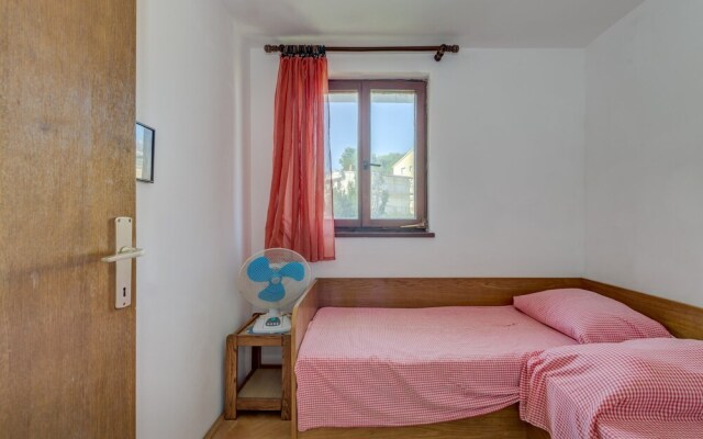 Beachfront apt at Exclusive Location Near Center