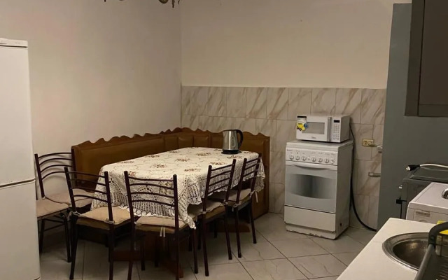 Vavilova 2  Guest house