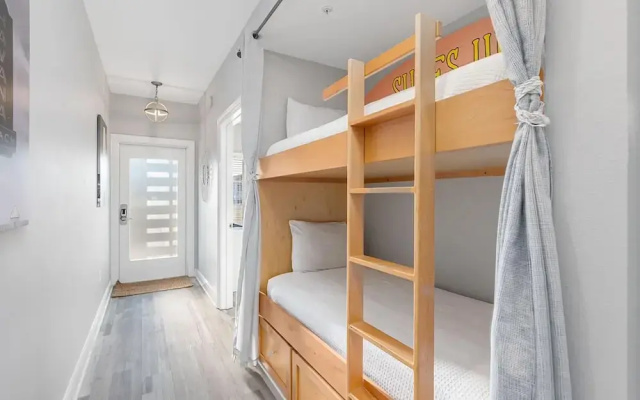 Cassine Way 303 - Seagrove + Sunsets