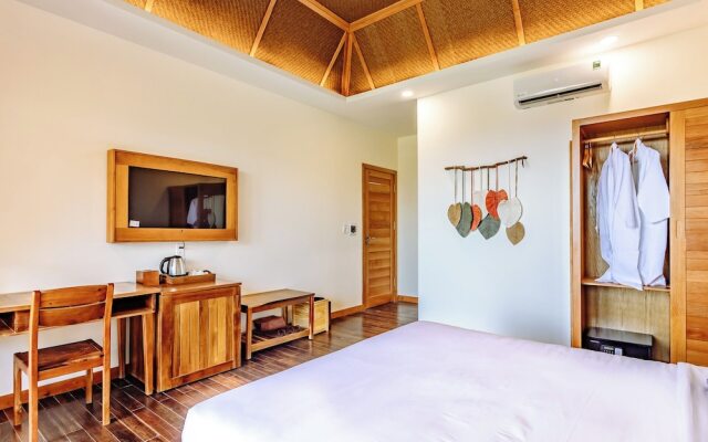 Rocks Beach Boutique Phu Quoc