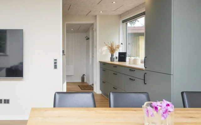 8 Person Holiday Home in Skjern