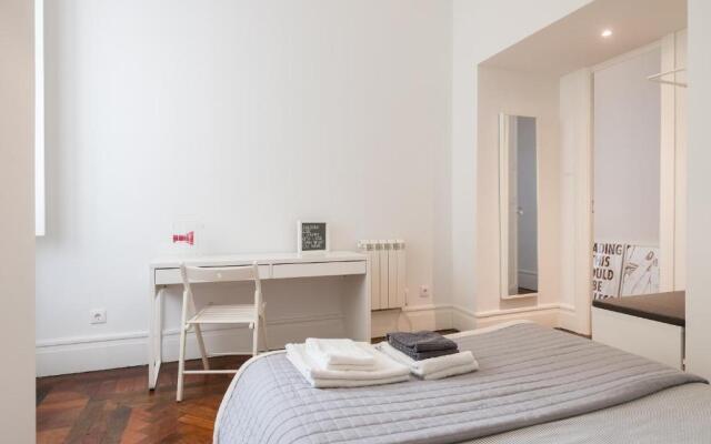 Baixa24 · City Center Private Sun Deck Apartment