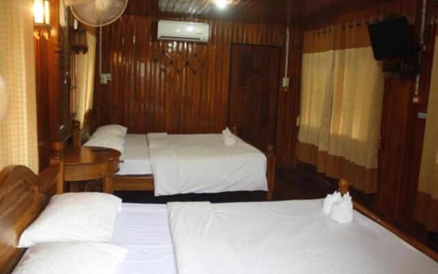 Ban Suan Kulap Keaw Resort