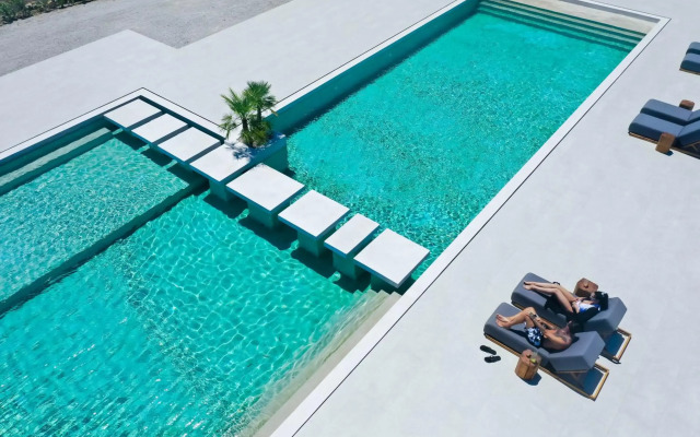 Adama Mykonos Boutique Hotel