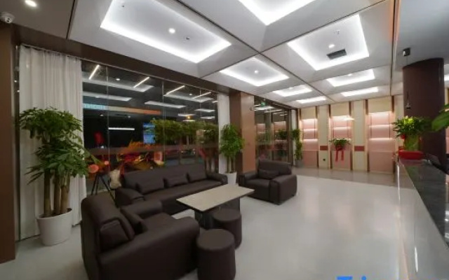 Yunshang Hotel (Wuhan Foxconn Technology Group Store)