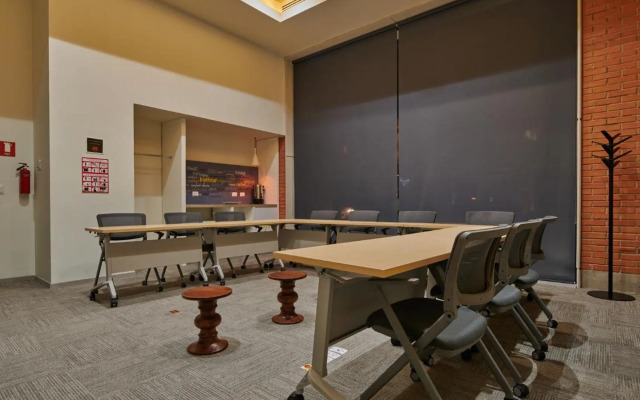 ibis Torreon