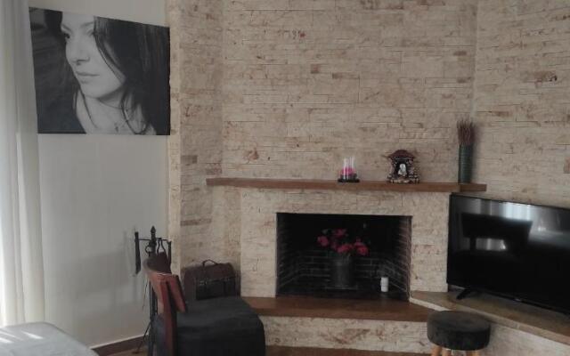 Persefoni 's hause 1