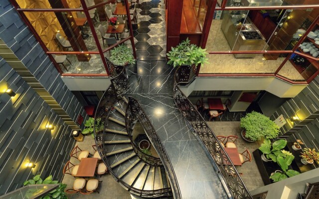 Victorian Hotel Dalat
