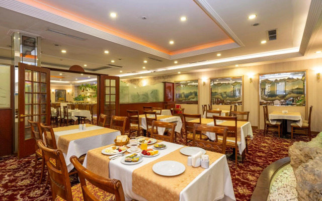 Grand Anka Hotel